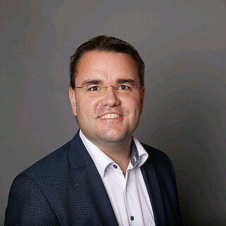 Felix Gronau, IPI