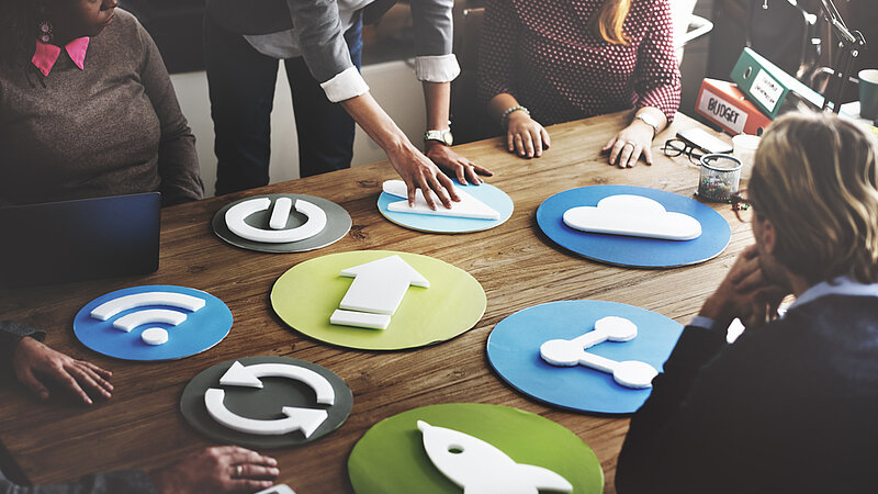 LinkTipps im Dezember: Auf dem Weg zum Digital Workplace